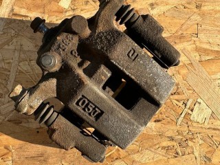 суппорт задний правый Infiniti EX 1 поколение 2010, 3.7 л., бензин, АКПП, серый, внедорожник 5 дв., полный привод, 440011BN0A