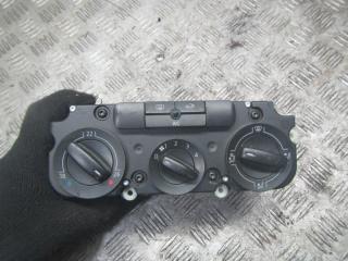 блок управления печки / климат-контроля Volkswagen Golf 4 поколение 2004, 1.4 л., бензин, МКПП, хетчбэк 5 дв.