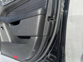 замок двери передней правой Mercedes-Benz GLE W166 2018, 2.2 л., дизель, АКПП, черный, внедорожник 5 дв., правый руль