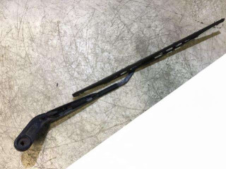 щеткодержатель (поводок стеклоочистителя, дворник) Toyota Picnic 1 поколение XM10 2000, 525T1194