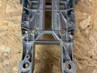 кронштейн рулевой рейки Mercedes-Benz GLE W166 2018, 2.2 л., дизель, АКПП, черный, внедорожник 5 дв., правый руль, A166462082