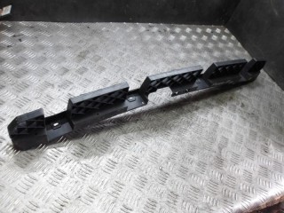 крепление бампера Volkswagen Sharan 2 поколение 2012, 7N0807863