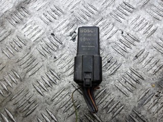 реле накала свечей Volkswagen Transporter T5 2005, 2.5 л., дизель, 072907281