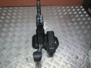 педаль тормоза Volkswagen Golf 3 поколение 2000