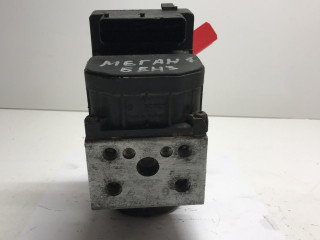 блок ABS Renault Megane 1 поколение 1997, 1.6 л., бензин, 5МКПП, хетчбэк 5 дв., 0265216555, 0273004279, 7700423034