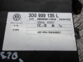 блок управления центральным замком Volkswagen Touareg 1 поколение 2003, 4.2 л., бензин, АКПП, внедорожник 5 дв., 3D0909135L - фото №4
