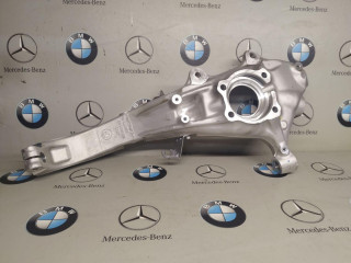 кулак поворотный левый BMW 2023, 3.0 л., B58 B30 A, бензин, 475, 6876655