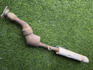 катализатор Renault Duster 1 поколение 2014, АКПП, серый, 208021117R