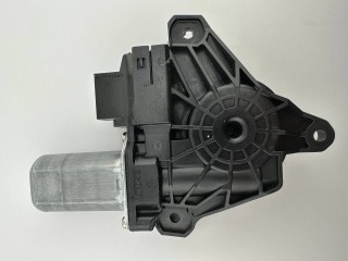 моторчик стеклоподъемника задний правый Mercedes-Benz GLE W166 2018, 2.2 л., дизель, АКПП, черный, внедорожник 5 дв., правый руль, A2469063100