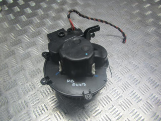 моторчик печки Mercedes-Benz CLK-Класс W208/A208 [рестайлинг] 2002, 2.0 л., бензин, МКПП, хетчбэк 5 дв.