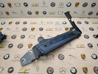 Крепления ( кронштейн ) крыла лев. Alfa Romeo Stelvio 1 поколение 2018, 2.0 л., бензин, АКПП