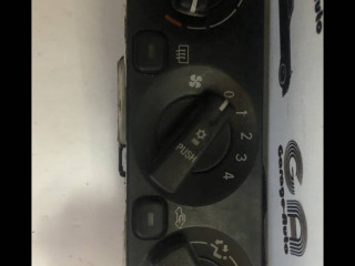 блок управления печки / климат-контроля Mitsubishi Carisma 1 поколение [рестайлинг] 2000, 1.9 л., дизель, МКПП, dodgerblue, хетчбэк 5 дв., MR360467