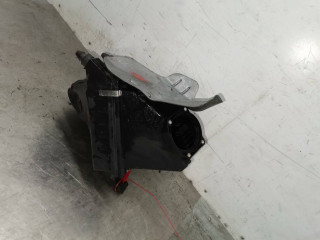 корпус воздушного фильтра Volkswagen Passat B5 [рестайлинг] 2002, 2.8 л., бензин, МКПП, универсал