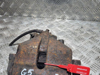 суппорт передний правый Volkswagen Golf 5 поколение 2006, 1.9 л., дизель, 5МКПП, хетчбэк 5 дв.