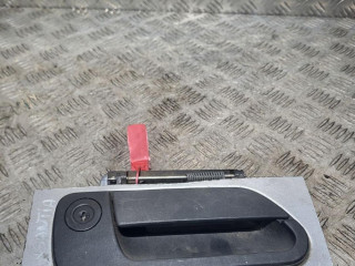 ручка наружная Citroen Xantia 1 поколение 1998, 1.8 л., LFY  (XU7JP4), бензин, АКПП, серебро, хетчбэк 5 дв., 9610006377