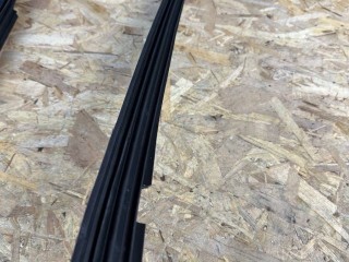 уплотнитель двери Mercedes-Benz CLS-Класс C218 [рестайлинг] 2016, 3.0 л., OM 642.852, дизель, АКПП, белый 799, седан, задний привод, правый руль, A2187350865