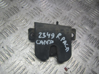 замок двери задней правой Volkswagen Caddy 3 поколение 2008, 1.9 л., дизель, МКПП, минивэн, 2K0827506A