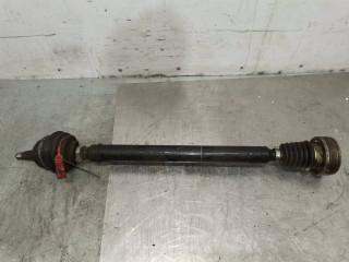 полуось передняя правая (приводной вал, ШРУС) Volkswagen Golf 3 поколение 1993, 1.6 л., бензин, 5МКПП, хетчбэк 5 дв.