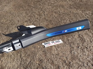 накладка на порог внутренняя BMW XM G09 2023, 4.4 л., бензин, c5y, 5A010B5