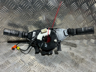 переключатель подрулевой (стрекоза) Nissan Qashqai 1 поколение [рестайлинг] 2010, 1.5 л., K9K 282, дизель, 6МКПП, внедорожник 5 дв.