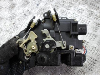 замок двери задней левой Audi A6 C5 [рестайлинг] 2004, 3.0 л., бензин, АКПП, универсал, 4B0839015G