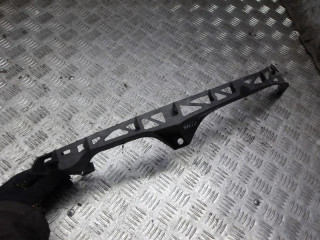 крепление фары левой Mazda 6 GG 2002, 2.3 л., бензин, МКПП, хетчбэк 5 дв., GJ6A50161