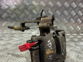 суппорт задний правый Peugeot 3008 1 поколение 2013, 1.6 л., дизель, 6МКПП, минивэн