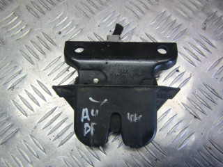 замок багажника Audi A4 B5 1998, универсал, 8D9827505E