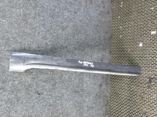 молдинг крыла Volkswagen Sharan 2 поколение 2011, 7N0854950H