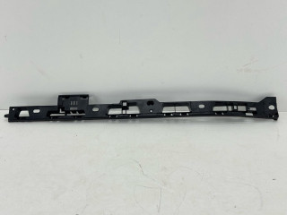 Кронштейн крепления порога Porsche 2022, 2.9 л., бензин, АКПП, внедорожник 5 дв., 95B853537B