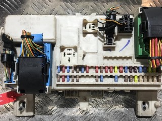 блок предохранителей Volvo V50 1 поколение 2005, 2.0 л., D 4204 T, дизель, 6МКПП, универсал, 8690722, 519096317, DOTJ59003, SAEJ94503