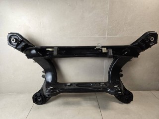 балка подвески задняя Mercedes-Benz C AMG W204 2009, 6.3 л., бензин, АКПП, серый, седан, задний привод, A2043520614