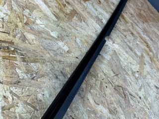 молдинг стекла двери задней Mercedes-Benz GLE W166 2018, 2.2 л., дизель, АКПП, черный, внедорожник 5 дв., правый руль, A1667353900