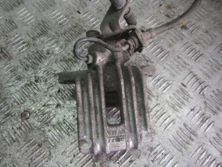 суппорт задний левый Volkswagen Golf 4 поколение 2006, 1.6 л., бензин, МКПП, хетчбэк 5 дв.