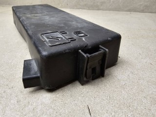 крышка блока предохранителей Maserati Quattroporte 6 поколение [рестайлинг] 2019, 3.0 л., бензин, АКПП, чёрный, седан, задний привод, 7271381830