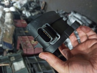 расходомер воздуха BMW X5 E53 (1999 - 2003), 3.0 л., 306D2, дизель