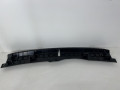 накладка внутренняя на заднюю панель кузова BMW 2 серия Active Tourer F45 2014, 1.5 л., B38 A15 A, бензин, АКПП, black sapphire metallic (475), хетчбэк 5 дв., правый руль, 51477298592 - фото №4