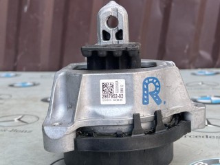 подушка крепления двигателя BMW 2023, 3.0 л., бензин, c36, 2987952