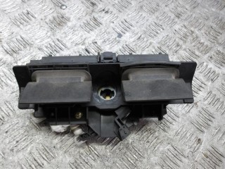 ручка крышки багажника Audi A6 C5 [рестайлинг] 2004, 3.0 л., бензин, АКПП, универсал, 8D9827565H