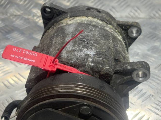 компрессор кондиционера Renault Scenic 1 поколение 1998, 1.6 л., K7M 690, бензин, 5МКПП, синий, минивэн