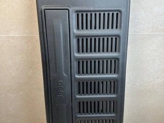 обшивка крышки багажника Jeep 2021, 2.0 л., бензин, АКПП, серебристый, внедорожник 5 дв., полный привод, правый руль, 6BM40TX7AC