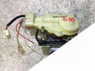 замок багажника Mazda Premacy 1 поколение [рестайлинг] 2002