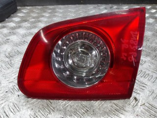 фонарь крышки багажника правый Volkswagen Passat B6 2006, 2.0 л., дизель, МКПП, универсал