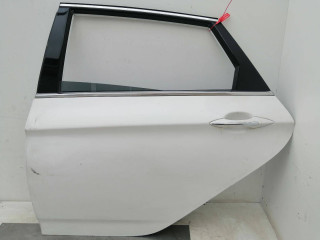 дверь задняя левая Hyundai i40 1 поколение 2013, универсал