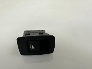 кнопка стеклоподъемника BMW X2 F39 2021, 1.5 л., B38 B15 A, бензин, АКПП, 61319208106