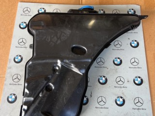 бачок омывателя BMW 2022, 3.0 л., B58B30C, бензин, АКПП, c36, купе, полный привод, 7435337, 7445789