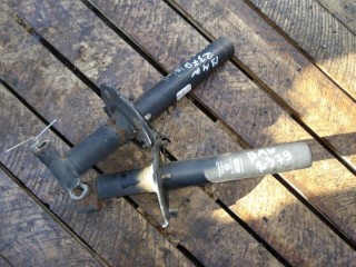 крепление бампера BMW 7 серия E38 1997, 2.8 л., бензин, АКПП, седан, 8125422, 8125421