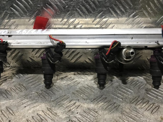 форсунка Volvo S40 1 поколение 1998, 1.8 л., бензин, МКПП, универсал, 9125118