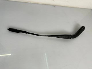 щеткодержатель (поводок стеклоочистителя, дворник) BMW 4 серия F32/F33 [рестайлинг] 2019, 2.0 л., B47 D20 A, дизель, АКПП, синий, лифтбэк, полный привод, правый руль, 61617297557