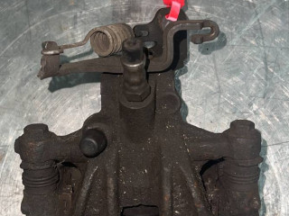 суппорт задний левый Ford Mondeo 3 поколение [рестайлинг] 2004, 2.0 л., HJBB, дизель, МКПП, седан